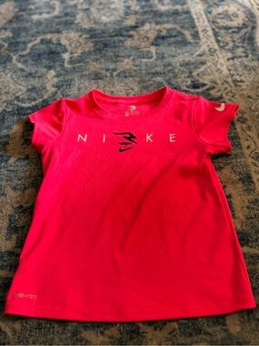 Nike Girls' Bright Pink Short Sleeve Dri-FIT Tee